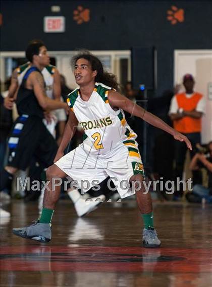 Thumbnail 2 in Oakland vs. Castro Valley (CIF State NorCal D1 Semifinal) photogallery.