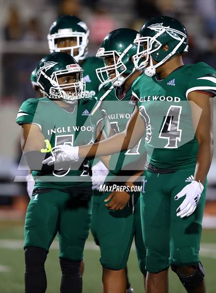 Thumbnail 3 in Inglewood vs. Morningside photogallery.