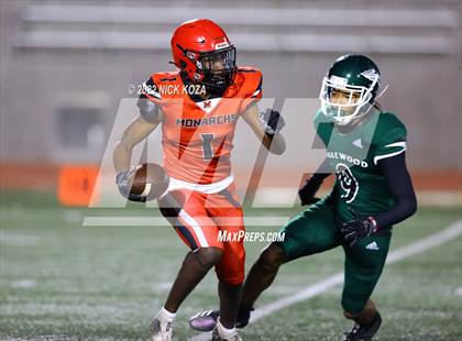 Thumbnail 1 in Inglewood vs. Morningside photogallery.