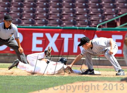 Thumbnail 3 in Arrowhead Christian vs. Calvary Murrieta (County Clash) photogallery.