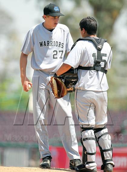 Thumbnail 3 in Arrowhead Christian vs. Calvary Murrieta (County Clash) photogallery.