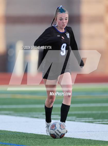 Thumbnail 3 in Arvada West @ Grandview (CHSAA 5A Second Round) photogallery.