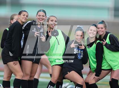 Thumbnail 1 in Arvada West @ Grandview (CHSAA 5A Second Round) photogallery.