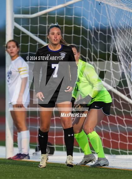 Thumbnail 3 in Arvada West @ Grandview (CHSAA 5A Second Round) photogallery.