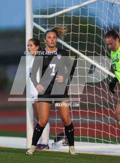 Thumbnail 1 in Arvada West @ Grandview (CHSAA 5A Second Round) photogallery.