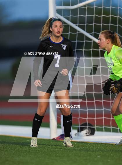 Thumbnail 2 in Arvada West @ Grandview (CHSAA 5A Second Round) photogallery.