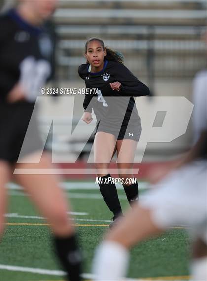 Thumbnail 2 in Arvada West @ Grandview (CHSAA 5A Second Round) photogallery.