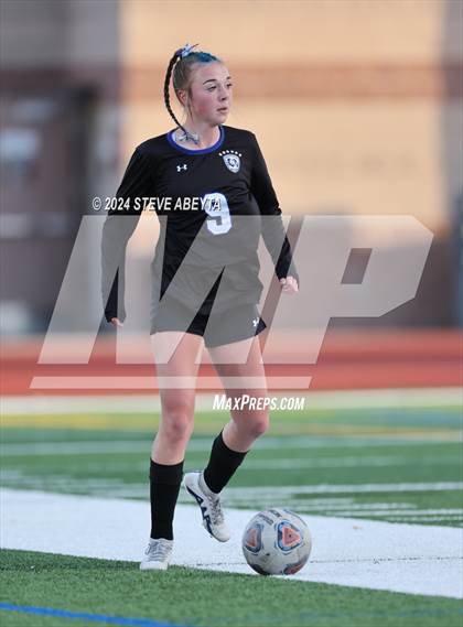 Thumbnail 2 in Arvada West @ Grandview (CHSAA 5A Second Round) photogallery.