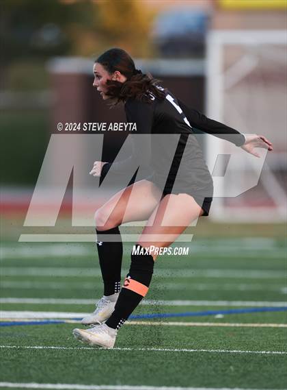 Thumbnail 2 in Arvada West @ Grandview (CHSAA 5A Second Round) photogallery.