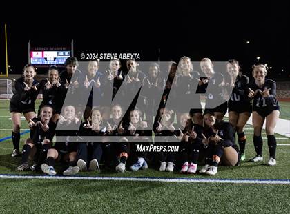 Thumbnail 1 in Arvada West @ Grandview (CHSAA 5A Second Round) photogallery.