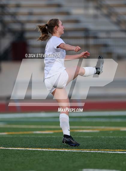 Thumbnail 2 in Arvada West @ Grandview (CHSAA 5A Second Round) photogallery.