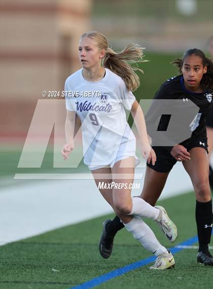 Thumbnail 3 in Arvada West @ Grandview (CHSAA 5A Second Round) photogallery.