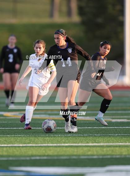Thumbnail 1 in Arvada West @ Grandview (CHSAA 5A Second Round) photogallery.