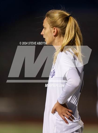 Thumbnail 2 in Arvada West @ Grandview (CHSAA 5A Second Round) photogallery.