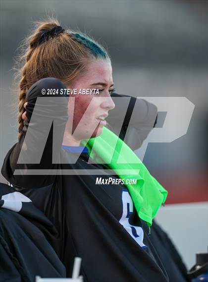 Thumbnail 2 in Arvada West @ Grandview (CHSAA 5A Second Round) photogallery.