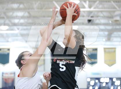 Thumbnail 2 in Amanda-Clearcreek vs Worthington Christian (Scrimmage) photogallery.