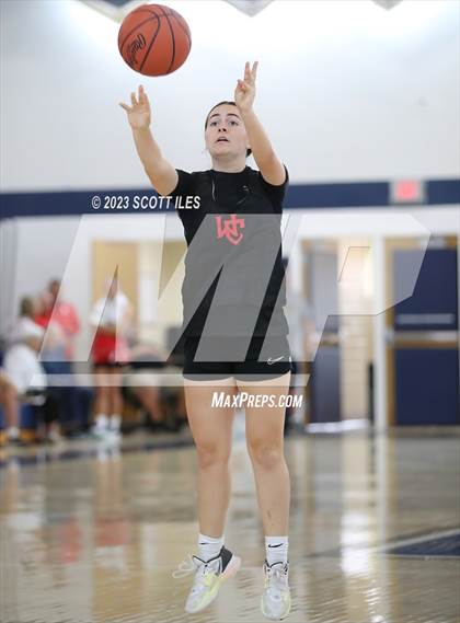 Thumbnail 3 in Amanda-Clearcreek vs Worthington Christian (Scrimmage) photogallery.