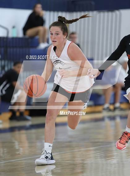 Thumbnail 1 in Amanda-Clearcreek vs Worthington Christian (Scrimmage) photogallery.