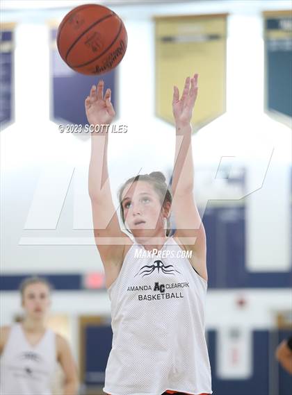 Thumbnail 3 in Amanda-Clearcreek vs Worthington Christian (Scrimmage) photogallery.