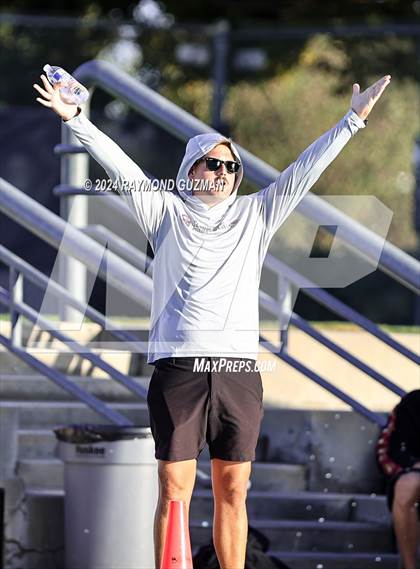 Thumbnail 2 in Turlock vs. Clovis West photogallery.