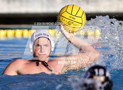 Thumbnail 1 in Turlock vs. Clovis West photogallery.