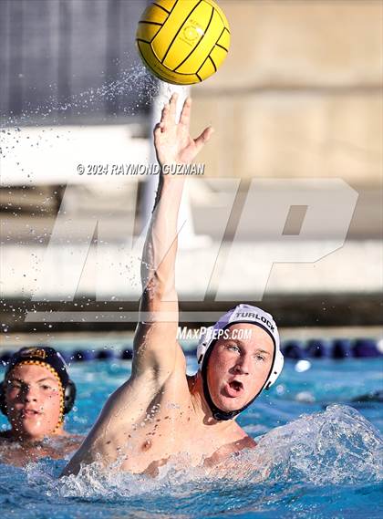 Thumbnail 3 in Turlock vs. Clovis West photogallery.