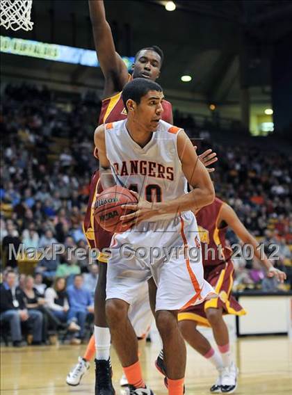 Thumbnail 2 in Lewis-Palmer vs. Sierra (CHSAA 4A Final) photogallery.
