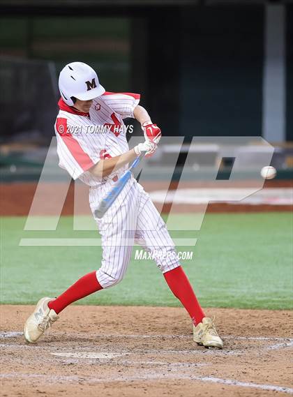 Thumbnail 2 in Marcus vs Rockwall-Heath (Dragon Classic) photogallery.