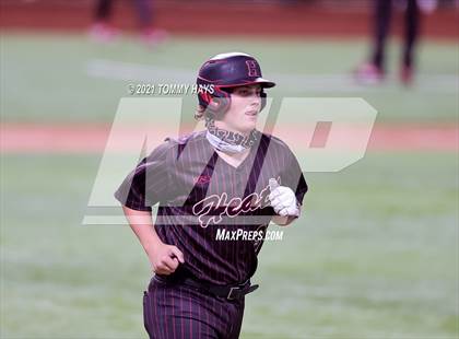Thumbnail 2 in Marcus vs Rockwall-Heath (Dragon Classic) photogallery.