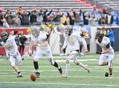 Thumbnail 2 in Hazen vs. Carlisle (AAA 2A State Final) photogallery.