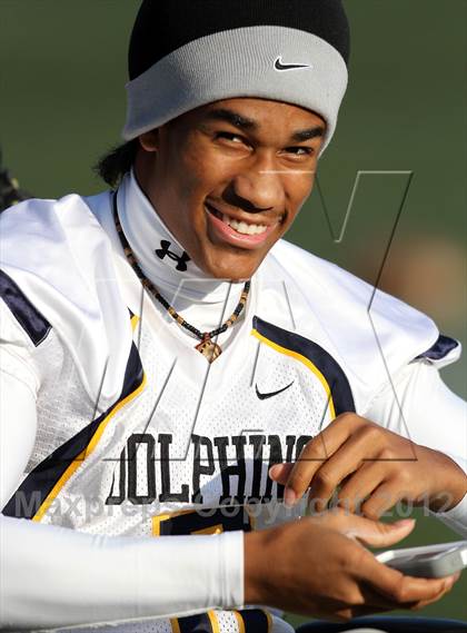 Thumbnail 2 in Hylton vs. Ocean Lakes (VHSL 3A D6 Semifinal) photogallery.