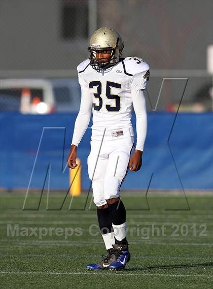 Thumbnail 2 in Hylton vs. Ocean Lakes (VHSL 3A D6 Semifinal) photogallery.