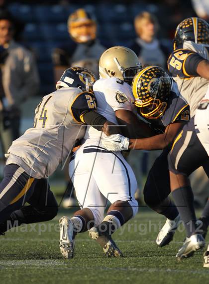 Thumbnail 2 in Hylton vs. Ocean Lakes (VHSL 3A D6 Semifinal) photogallery.