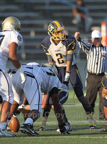 Thumbnail 2 in Hylton vs. Ocean Lakes (VHSL 3A D6 Semifinal) photogallery.