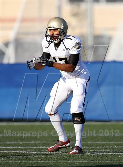 Thumbnail 3 in Hylton vs. Ocean Lakes (VHSL 3A D6 Semifinal) photogallery.