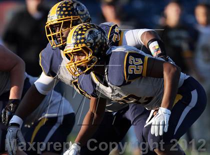 Thumbnail 2 in Hylton vs. Ocean Lakes (VHSL 3A D6 Semifinal) photogallery.