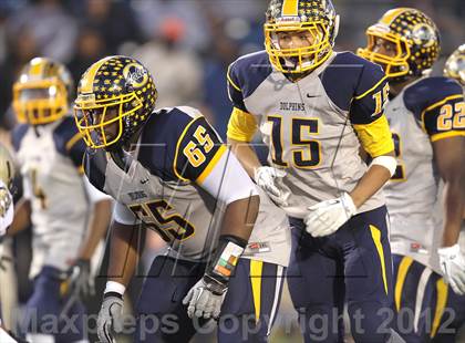 Thumbnail 1 in Hylton vs. Ocean Lakes (VHSL 3A D6 Semifinal) photogallery.
