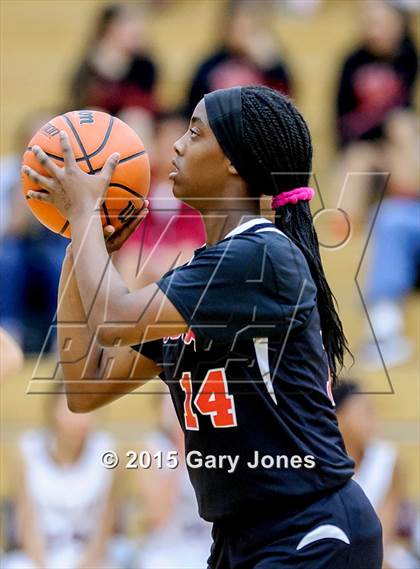 Thumbnail 3 in Cordova vs Whitney (CIF SJS D2 Playoff) photogallery.