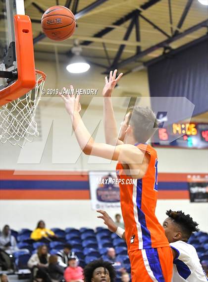 Thumbnail 2 in Timpview vs. Fort Lauderdale (Tarkanian Classic) photogallery.
