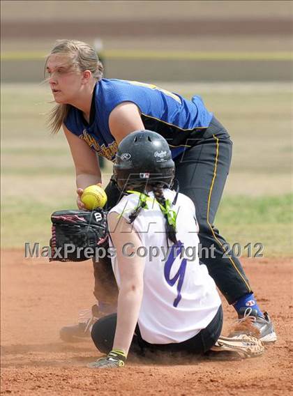Thumbnail 2 in Pahranagat Valley vs. Victor Valley Christian (Spring Slam Tournament) photogallery.