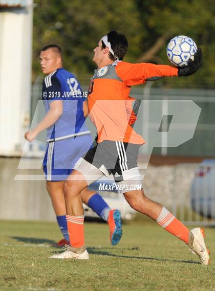 Thumbnail 1 in St. Joseph Central vs. Point Pleasant photogallery.
