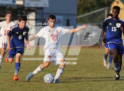 Thumbnail 2 in St. Joseph Central vs. Point Pleasant photogallery.