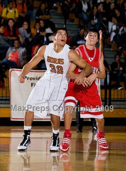 Thumbnail 2 in Dobie vs. Crosby (McDonalds Texas Invitational) photogallery.