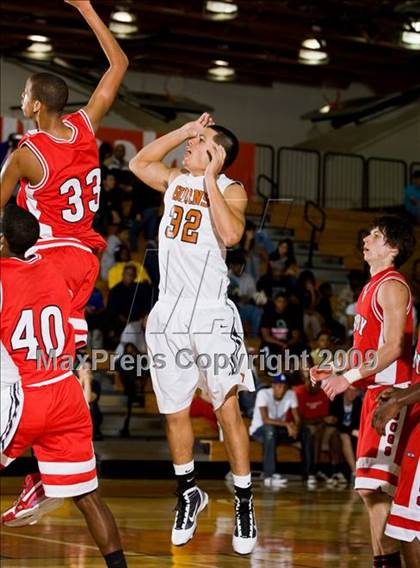 Thumbnail 3 in Dobie vs. Crosby (McDonalds Texas Invitational) photogallery.