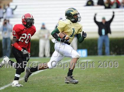 Thumbnail 1 in South Johnston vs. South Point (NCHSAA 3AA Final) photogallery.