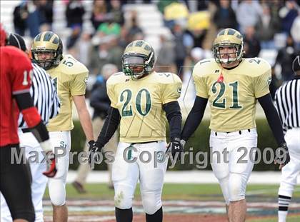 Thumbnail 3 in South Johnston vs. South Point (NCHSAA 3AA Final) photogallery.