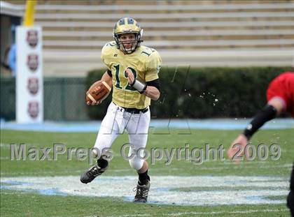 Thumbnail 2 in South Johnston vs. South Point (NCHSAA 3AA Final) photogallery.