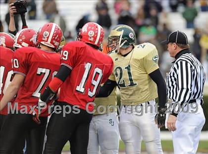 Thumbnail 3 in South Johnston vs. South Point (NCHSAA 3AA Final) photogallery.