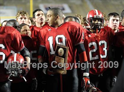Thumbnail 1 in South Johnston vs. South Point (NCHSAA 3AA Final) photogallery.