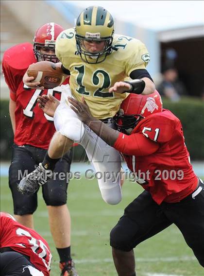 Thumbnail 1 in South Johnston vs. South Point (NCHSAA 3AA Final) photogallery.
